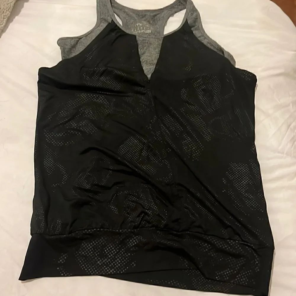 MPG Workout Tank - Gray Black - Built in Sports Bra - Size Small